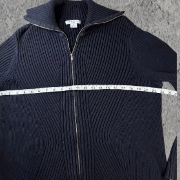 Liz Claiborne Blue pinstripe long sleeve zip up sweater 3X - Picture 3 of 7